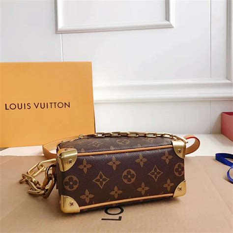 louis vuitton mini soft trunk bag